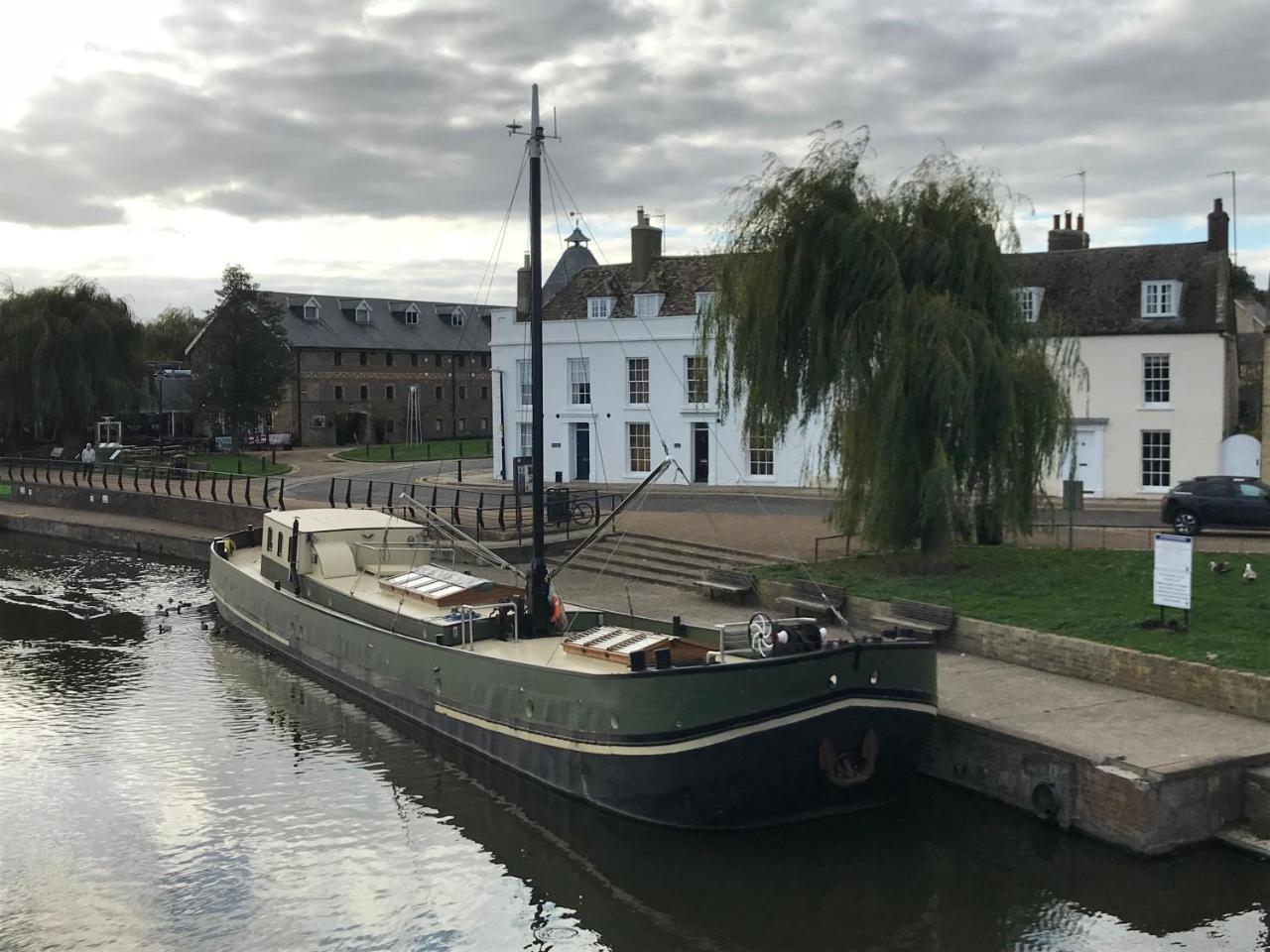 Hotel Barge Waternimf Ely Luaran gambar